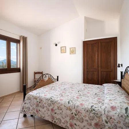 Residenza Sarra Di Entu *