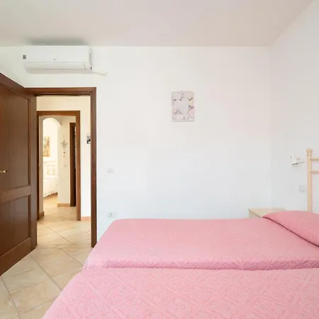 Apartment Residenza Sarra Di Entu *